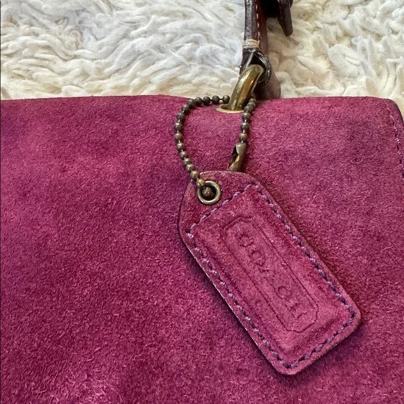 👜Vintage Y2K Coach Burgundy Suede &Leather shoulder bag(9664)